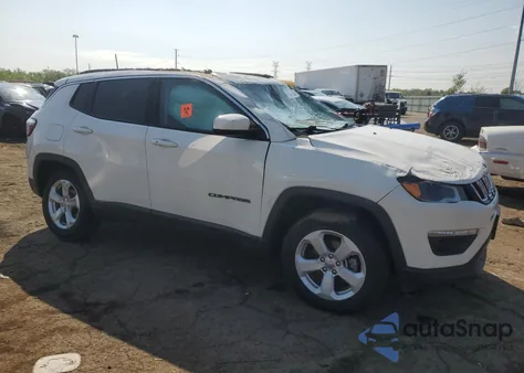 2018 Jeep Compass Latitude z USA, uszkodzony, nr VIN 3C4NJDBB7JT333535